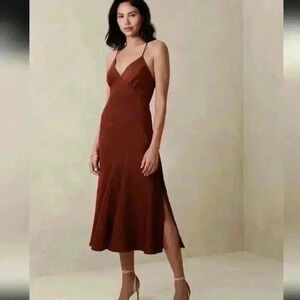 Banana Republic ASYMMETRICAL SEAM MIDI SLIP DRESS